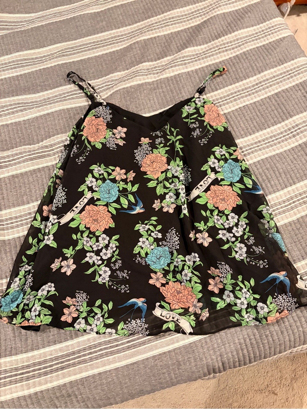 NWOT Torrid Plus Size 5 flowy blouse tank